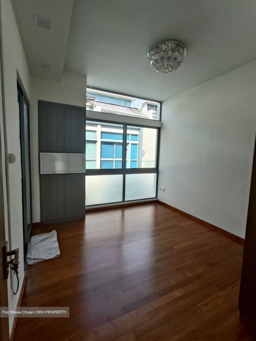 Kovan Road (D19), Terrace #549969071